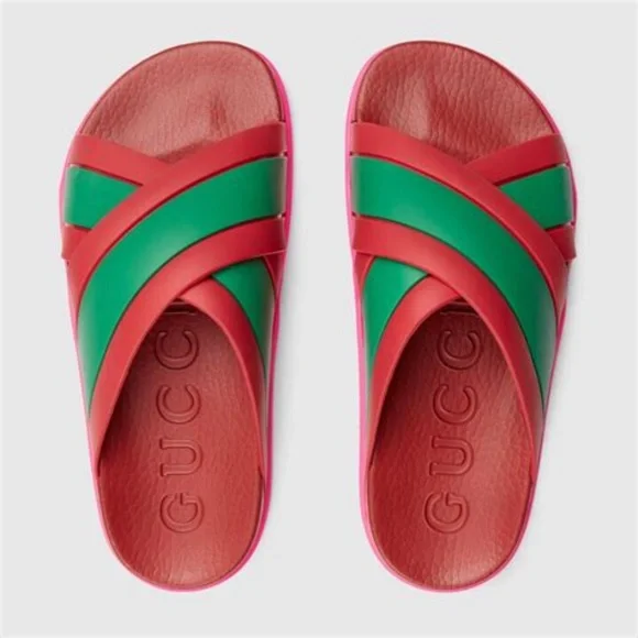 Women's Web slide sandal in green and red rubber